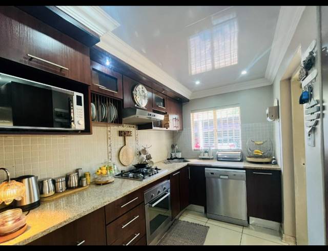 2 BEDROOM FREESTANDING FOR SALE IN ELANDSPARK